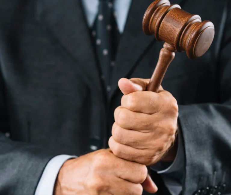 Beneficios judiciales y penales