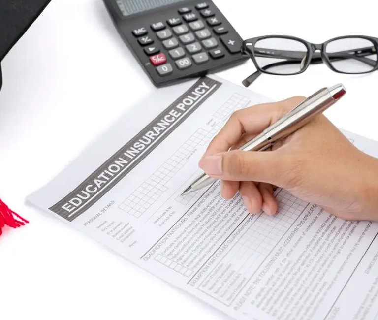 Permisos de trabajo y de estudio