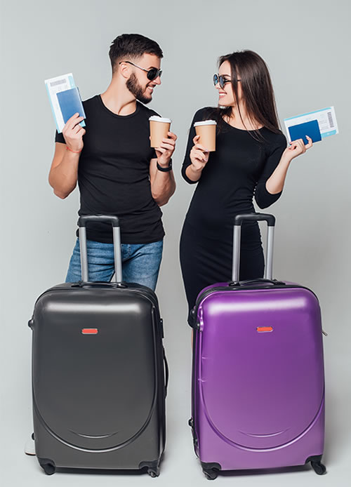 Pareja con visas tramitadas por Abogados en Pereira de Migración y Visas